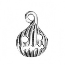 5 Jack o&#39;Lantern Charms Antiqued Silver Halloween Findings Pumpkin Pendants - $4.57