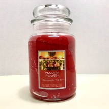 Yankee Candle  Christmas Is In The Air 22 oz. Large 110-150 Hours Burn Time New - £21.31 GBP