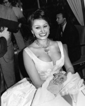 Sophia Loren candid smiling for press with huge cleavage 24X36 Poster - £22.75 GBP