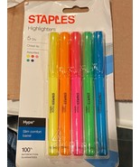 1 Box Staples Stores Highlighters Qty. 5 *NEW* ss1 - $152.40 MXN