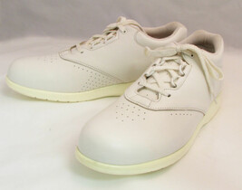 Women&#39;s BRITISH WALKERS White Lace Up Leather Comfort Walking Oxford Sho... - $15.15