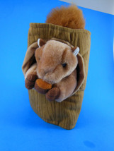 Dakin 5.5&quot; Squirrel In Tree Stump w Acorn Plush Rare with sound Vintage - £12.91 GBP