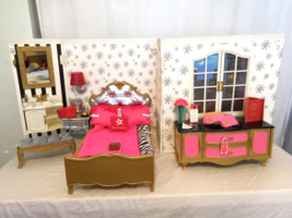 American girl doll Grand Hotel with Bedroom Bathroom Vanity Desk  + Accessories - $242.55