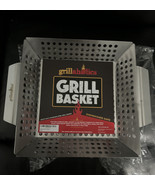 Stainless Steel and Heavy Duty Basket for your Grill - Grill Basket NEW - $604.88 MXN