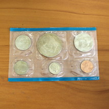 1976 Bicentennial US Mint Uncirculated Coin Set OGP - $237.28 MXN