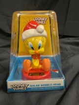 Looney Tunes Solar Bobble Head Christmas Tweety Bird Red Hat &amp; Scarf New - £6.99 GBP