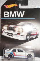 Hot Wheels 2015 BMW #2/8 &quot; &#39;92 BMW M3&quot; Mint Vehicle On Sealed Card DJM81 - £4.70 GBP