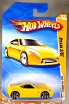 2010 Hot Wheels #37 New Models 37/44 NISSAN 370Z Yellow w/Chrome Pr5 Spokes - £10.95 GBP