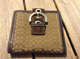 Authentic Coach brown signature buckle wallet - £37.35 GBP