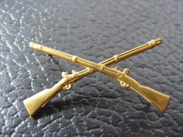 WW2 infantry officers collar pin   k - $24.74