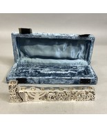 Vintage Silver Plate Hanukkah Menorah Candle Holder W/ Blue Velvet Case - $477.50 MXN