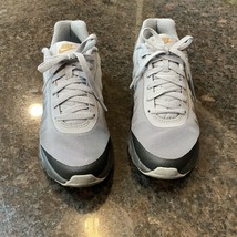 Nike Air Max Invigor Sneaker Women Gray Athletic Running Shoes 749862-07... - $708.87 MXN