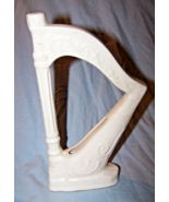 Vintage Unmarked White Harp Vase/Planter-8 1/2 inches tall - $19.82 CAD