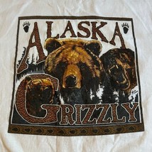 Alaska Grizzly Bear Tshirt Size Medium Vintage White Graphic Souvenir Tee Delta - £26.00 GBP