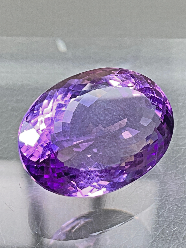 Purple facted loose oval shaped clean Amethyst gemstone 46.50crt @ Pakistan - $130.68