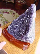 (R280-W) Purple amethyst matrix gem gemstone crystal DISPLAY with wood base - £51.37 GBP