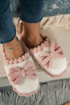 Fushia Bow Decor Color Block Ribbed Plush Slippers - $10.60