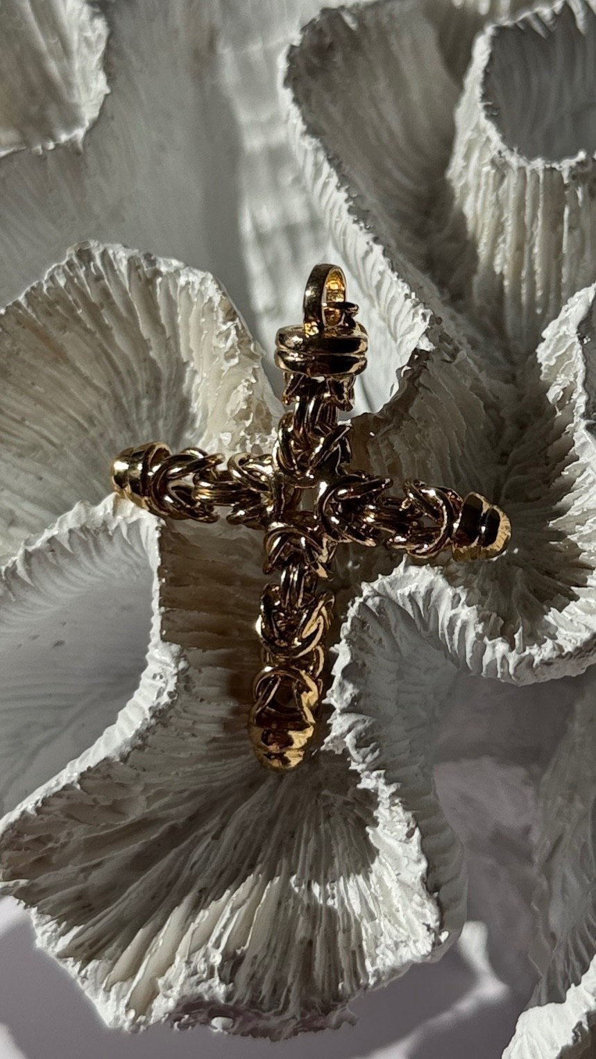 Italy 925 Sterling Silver Gold Plated Cross Pendant Item image 3
