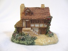 Vintage Miniature Rustic House Cuggly Wugglies Collection by EPL - £15.50 GBP