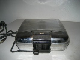 Vintage Universal Landers Frary &amp; Clark Waffle Iron Maker Grill Working - £56.97 GBP