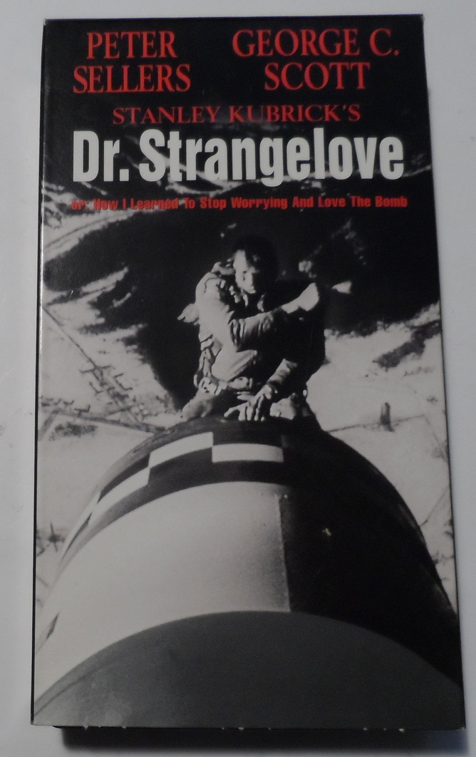 Doctor Strangelove VHS Tape 1997 USA Peter Sellers Stanley Kubrick VG+  - $14.77