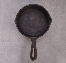 Wagner Ware #3 Cast Iron Skillet 6.5&quot; Unmarked - $29.95