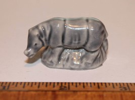 Chipped Wade Rhino Red Rose Tea Figurine 2nd US Series 1985-1994 Made in... - $3.00