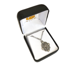 Miraculous Medal Necklace Gift Box 7/8&quot;H on an 18&quot; chain Creed Collectio... - £15.22 GBP