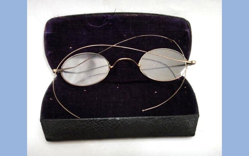 Primary image for antique victorian CHILD SIZE WIRE GLASSES w/CASE louis dammers,philadelphia pa