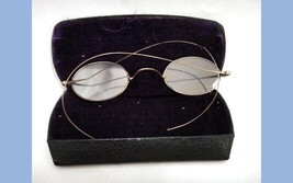 Antique Victorian Child Size Wire Glasses w/CASE Louis Dammers,Philadelphia Pa - £98.52 GBP