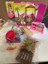 Barbie Chelsea Club Tiki Hut Playset 6&quot; Doll Moldable Sand box tree chair READ - £20.05 GBP