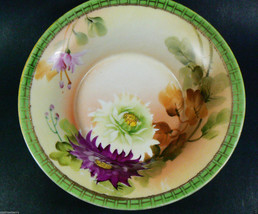 Vintage porcelain hand painted Nippon bowl Large floral Design 7.5&quot; - £47.48 GBP