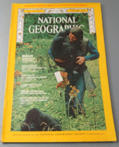 National Geographic Magazine January 1970 Berlin / Mountain Gorillas / Snowflake - £7.55 GBP