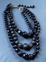 Vintage Multistrand Shiny &amp; Matte Baroque Tapered Plastic Navy Blue Bead Necklac - £9.04 GBP