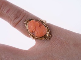 Sz3 Antique 14k gold hand carved coral cameo ring - £208.95 GBP