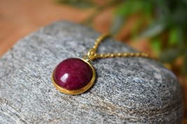 Red jade pendant necklace for women gold, red necklace, red gemstone necklace pe - £19.96 GBP