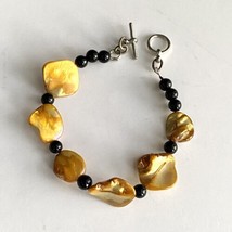 Mother of Pearl Beaded Bracelet Handmade Toggle Clasp Black Honey Yellow 8.5” - £10.18 GBP