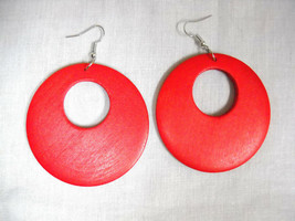 Xl True Red Color Stained Real Wood Dangling Round Flat Hoop Earrings - £5.58 GBP