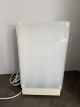 TRAVelite Northern Lights Technologies Therapy Lamp No Stand - $744.48 MXN