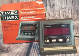 TIMEX Electronic L.E.D. Digital Alarm Clock Snooz-Alarm Brown Vintage with Box - £17.37 GBP
