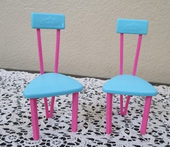 Barbie 2 Chairs Tropical  Blue & Pink 2007 by Mattel - $14.84