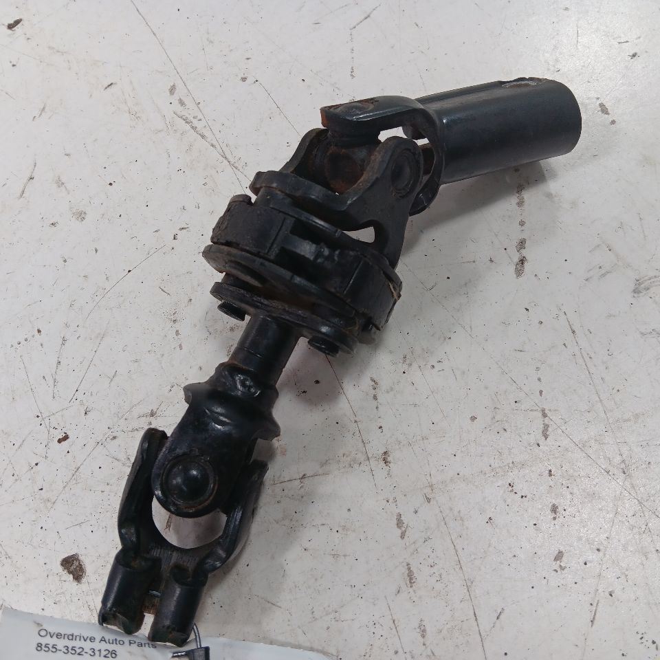 Subaru Crosstrek Lower Steering Column Shaft Knuckle U Joint  2019 2020 ... - $36.94