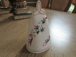 ROYAL TARA FROM TARA HALL CHINA DINNER BELL MADE IN IRELAND WHITE W/FLOR... - £10.24 GBP