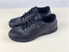 Reebok classic All black leather Men&#39;s 10 M low sneakers Mint Condition - $31.67