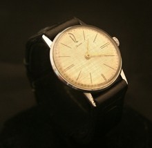 Restored vintage 1980&#39;S USSR, men&#39;s ZIM serviced 16 jewel 2602 dress wristwatch - £97.31 GBP