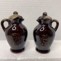 Vintage Glossy Ceramic Tea Pot Shaped Salt And Pepper Shakers Made In Japan - £6.39 GBP