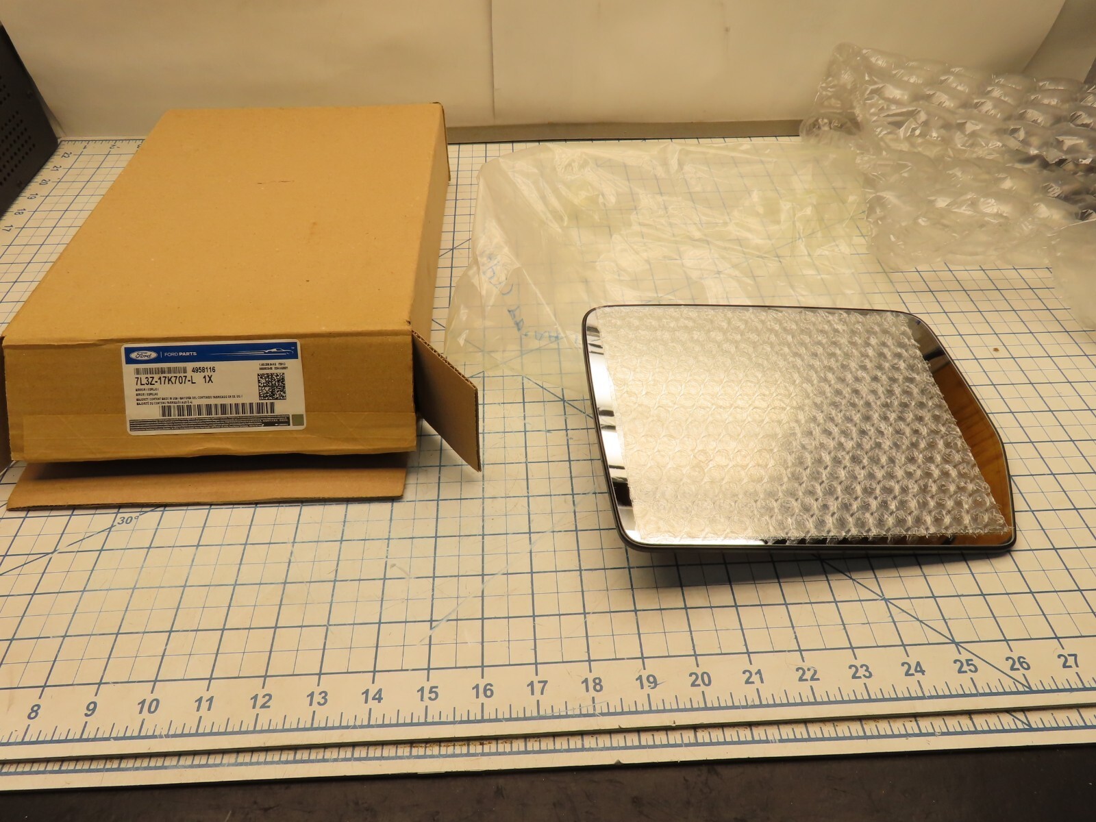 Ford 7L3Z-17K707-L Side View Mirror Glass LH Drivers Left - $199.98
