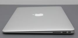 Apple MacBook Air A1466 13.3" Core i5-5350u 1.8GHz 8GB 128GB SSD MQD32LL/A image 6
