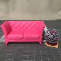 2015 Barbie Dream House Living Room Replacement Parts 2 Pcs Couch/Sofa Fan - $11.64