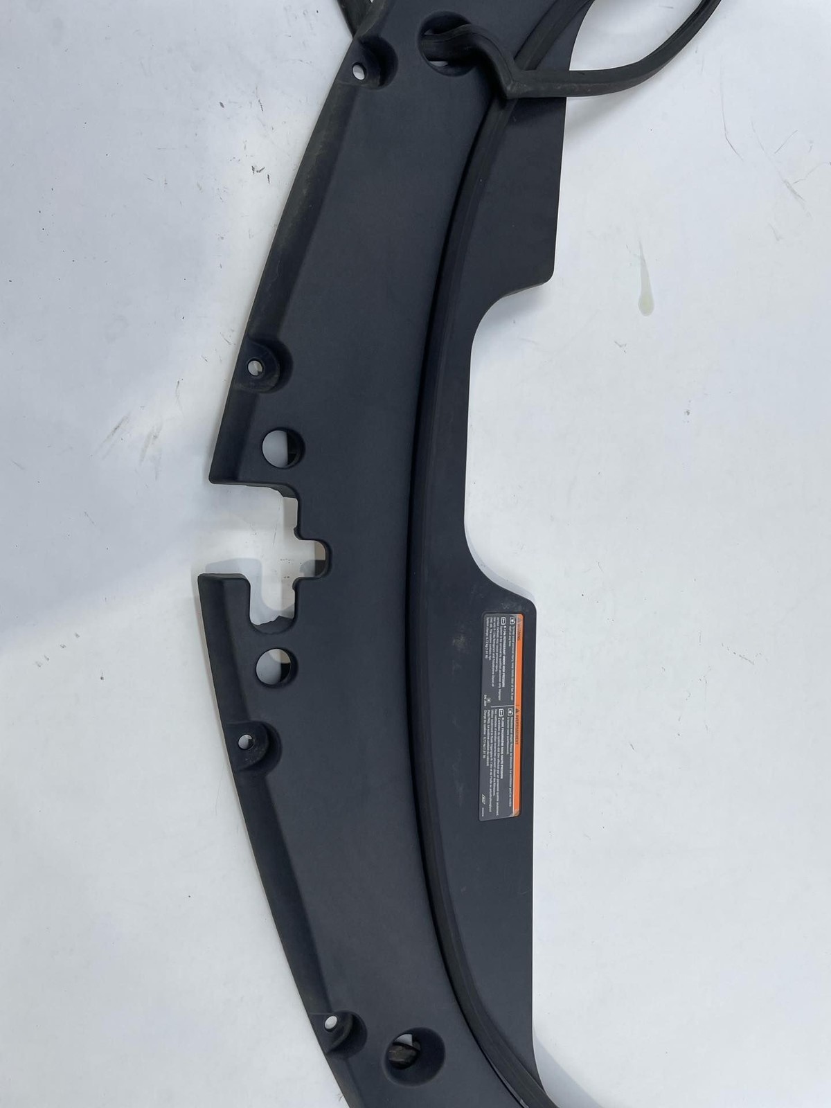 2011 Cadillac SRX Radiator Support Cover Complete W/ Rubber Seal 20843992 OEM Item image 5